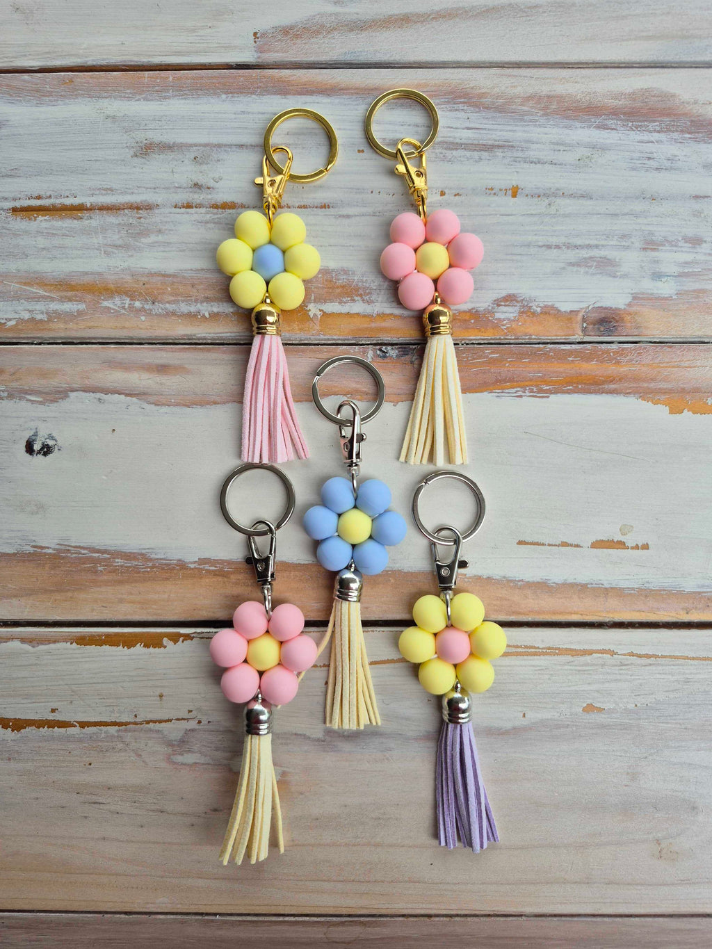 Love Yourself Daisy Keychain