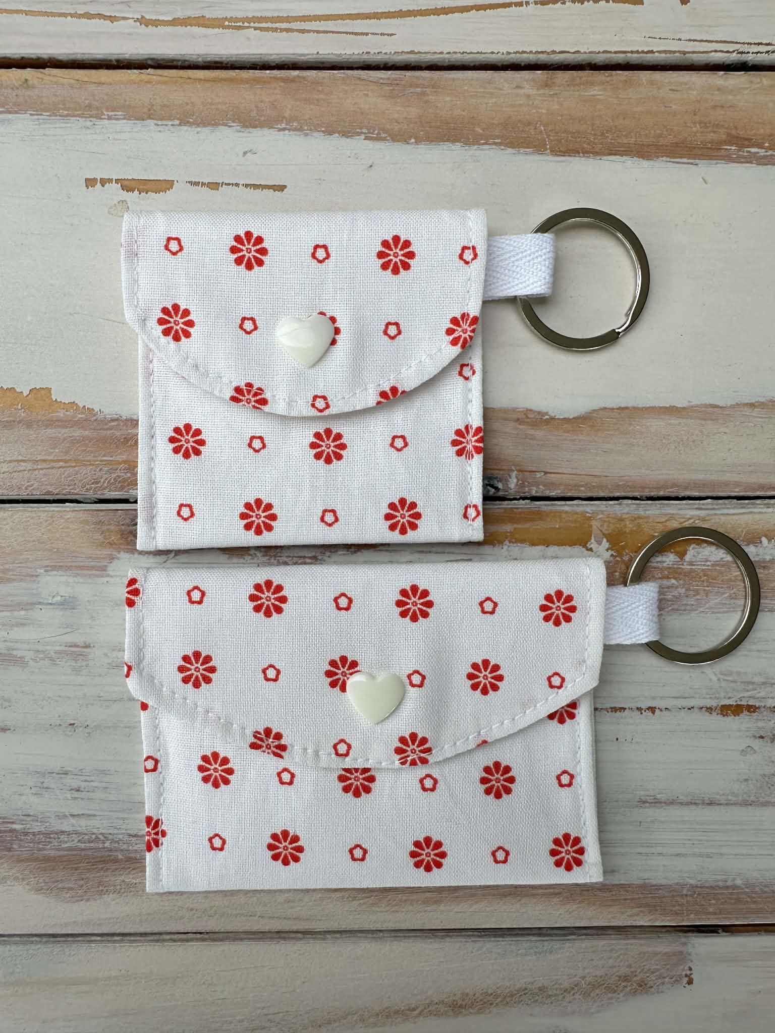 Arirang Floral Earbud Pouch