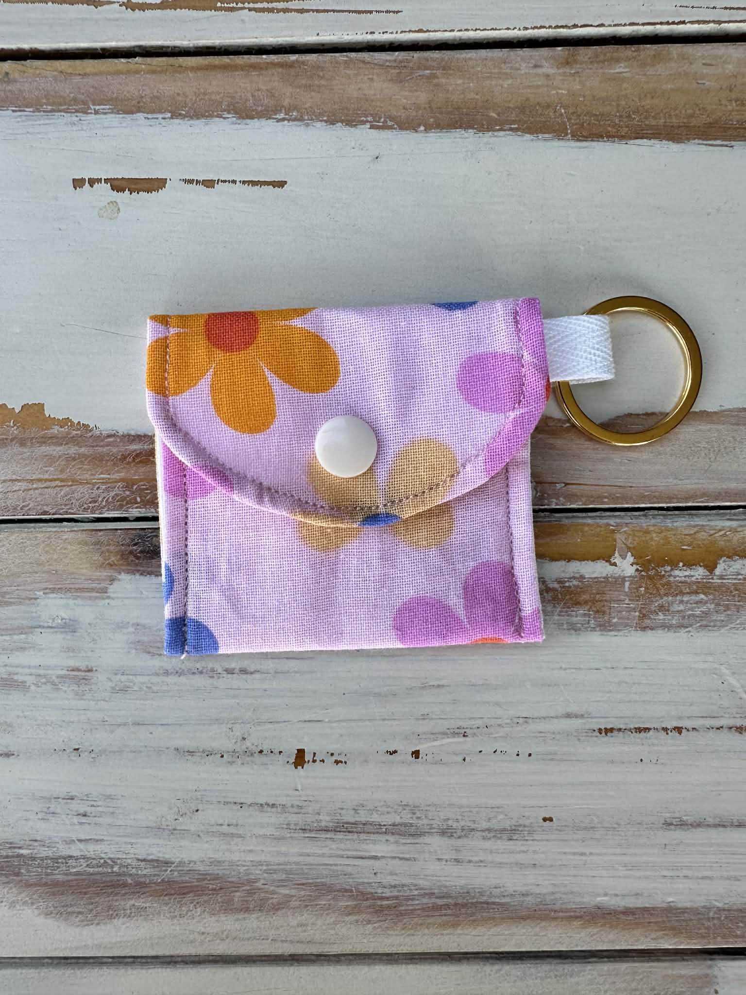 Petal Pop Floral Earbud Pouch