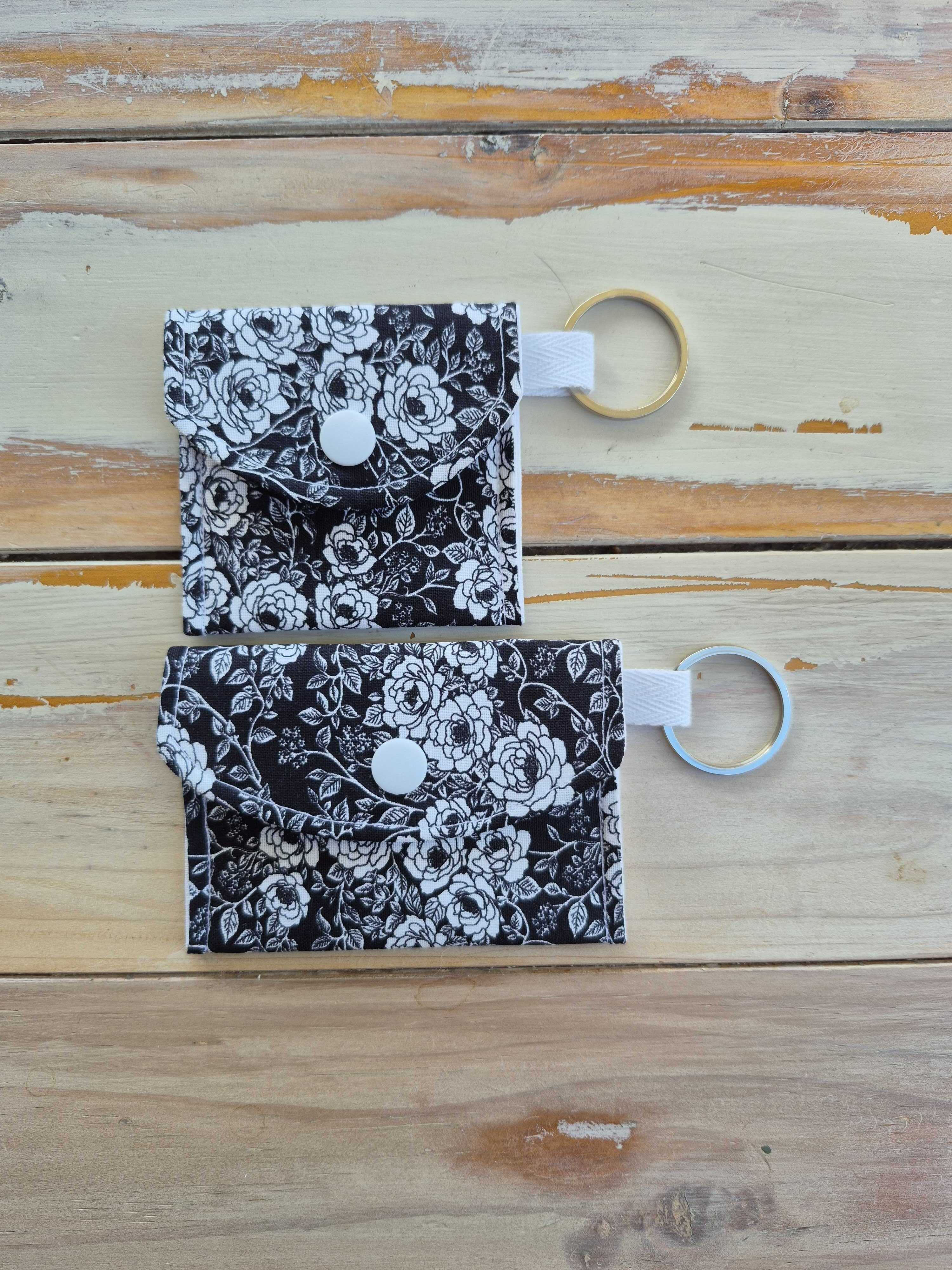 Moonlight Floral Earbud Pouch