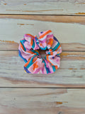 Dopamine Daisy Scrunchie