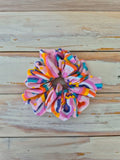 Dopamine Daisy Jumbo Scrunchie