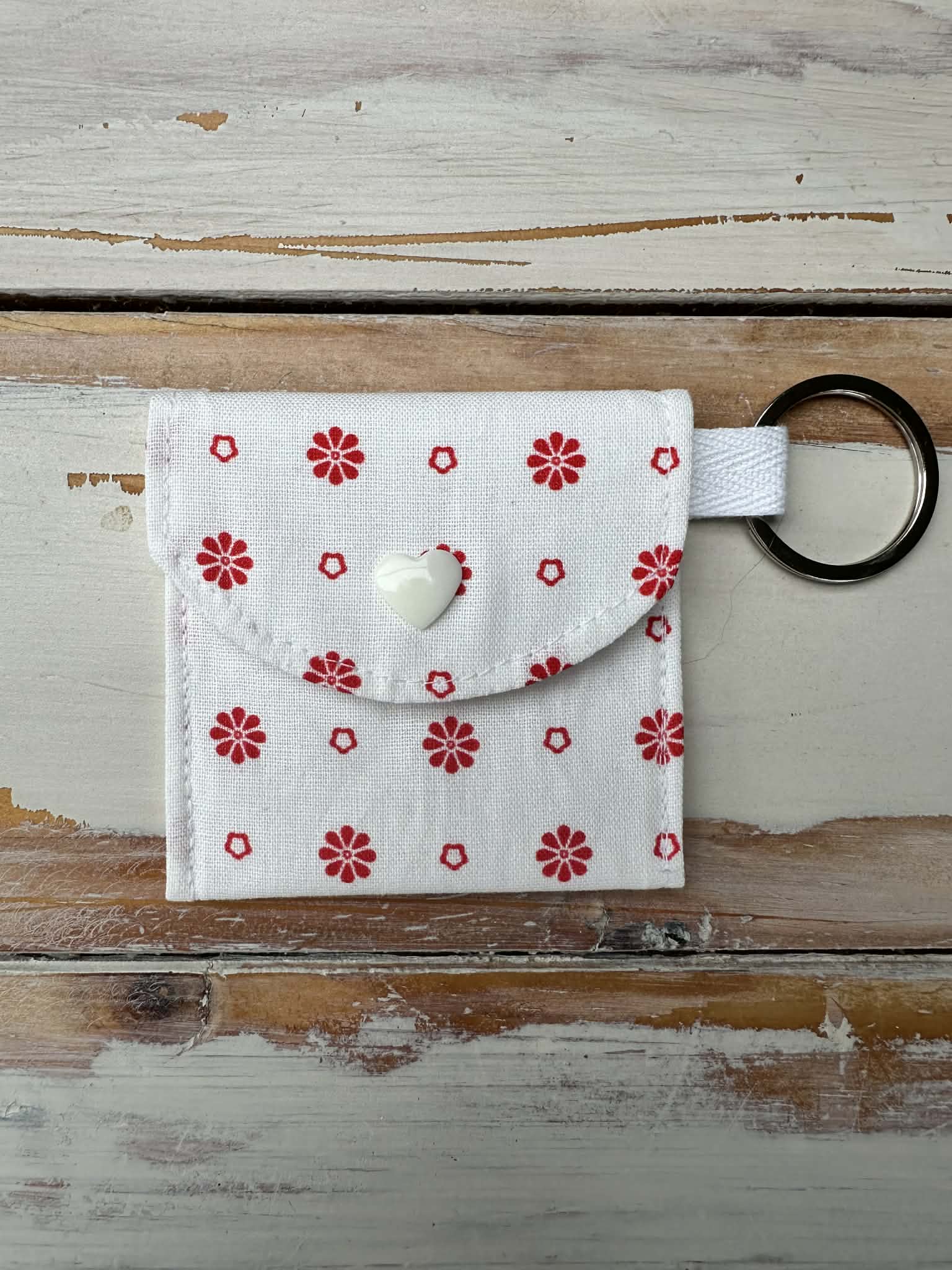 Arirang Floral Earbud Pouch