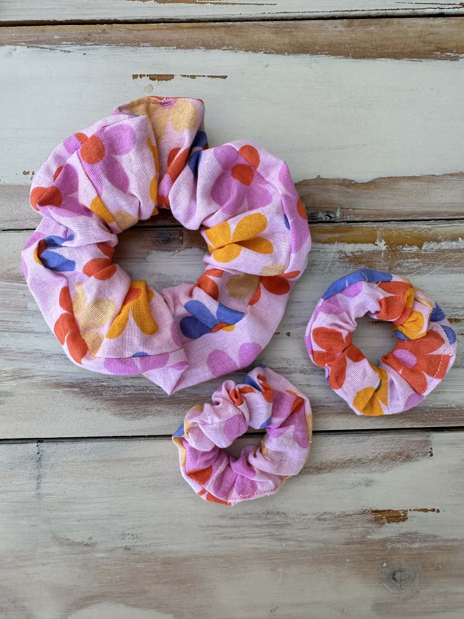 Petal Pop Floral Mini Scrunchies